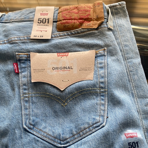 **LEVI’S** Levis 501 Jeans Mens 36x29 Light Wash Straight Leg Button Fly Stretch - Picture 4 of 15